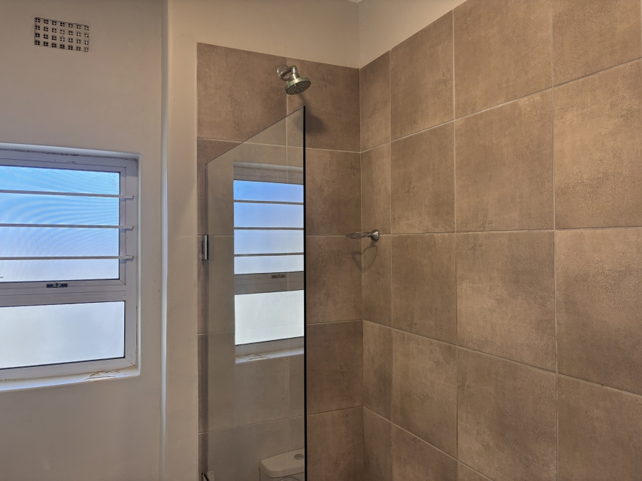 2 Bedroom Property for Sale in Muizenberg Western Cape